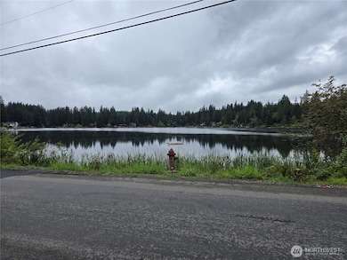 View of the lake from this lot.