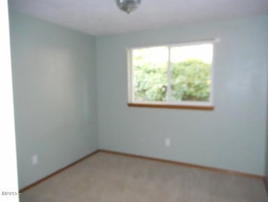 3326 SE 34th Ct, Lincoln City, OR 97367 - photo 7