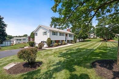 4 Sparhawk Dr, Wilmington, MA 01887 - photo 2