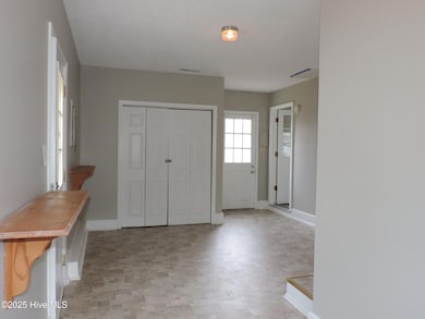 337 Lee Dr, Havelock, NC 28532 - photo 6