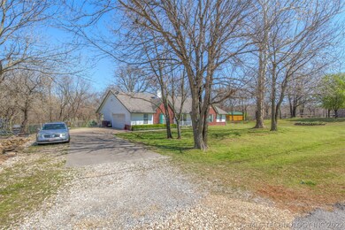 15301 Fox Run Dr Claremore, OK 74017