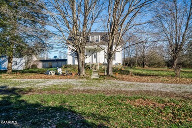 135 Red Williams Rd, Crossville, TN 38571 - photo 3
