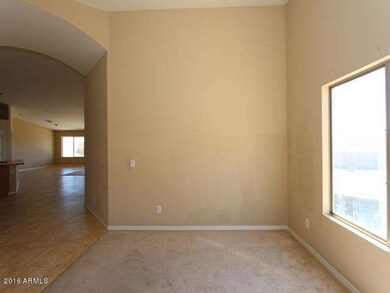 023-325018 Dining Area