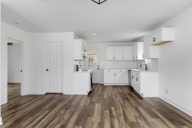 1884 Cumberland Heights Rd, Clarksville, TN 37040 - photo 5