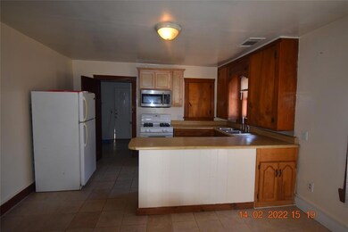 2900 W Elm St, Denison, TX 75020 - photo 2