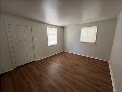 459 Seabreeze Rd E, Mobile, AL 36609 - photo 2