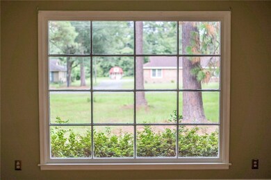 Beautiful window in Livingroom