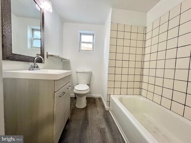 358 E Hector St unit 1, Conshohocken, PA 19428 - photo 5