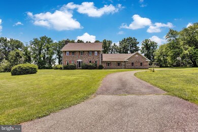 22 Stauffer Ln, Boyertown, PA 19512 - photo 2