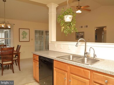 3453 Green Leaf Dr, Mount Joy, PA 17552 - photo 5