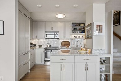 221 Mt Auburn unit 505, Cambridge, MA 02138 - photo 2