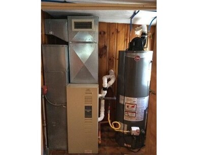 27 Dix St, Revere, MA 02151 - photo 7