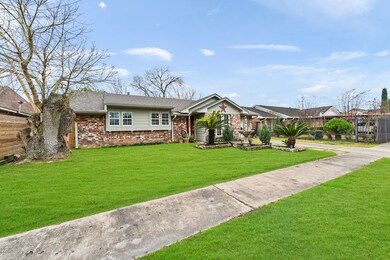 1111 Forestburg Dr, Houston, TX 77038 - photo 2