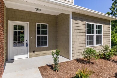 231_Thislewood_Dr_05