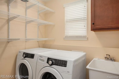 1338 Andover Cir, Commerce Township, MI 48390 - photo 7