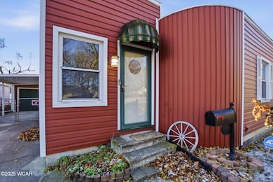 645 W O'Connor Ave, Lima, OH 45801 - photo 4