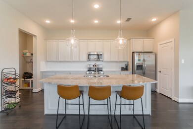 9402 Kingsford Valley Ct, Tomball, TX 77375 - photo 7