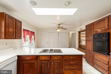 2311 Shannon Rd, Edgewood, MD 21040 - photo 3