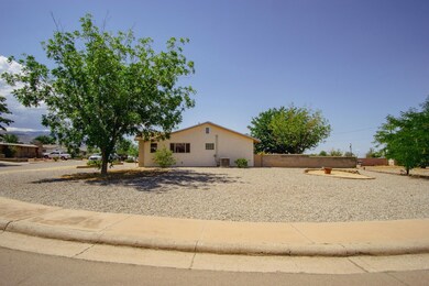 2511 Yale Ave, Alamogordo, NM 88310 - photo 4