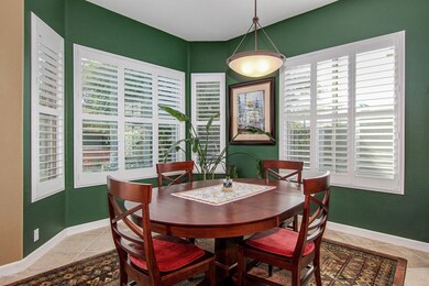 Kitchen Nook (8)