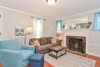 15 Lawnfair St, Worcester, MA 01602 - photo 4