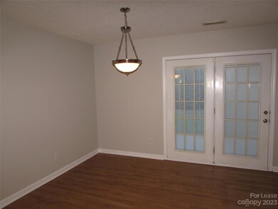 1701 Brookgreen Ave, Statesville, NC 28677 - photo 4