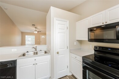 215 Manasota St, Fort Myers, FL 33913 - photo 7