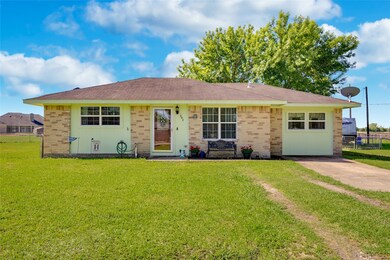 303 N 9th St, Beasley, TX 77417 - photo 3