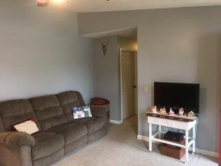 1069 Edgewood Way, Lawrenceburg, KY 40342 - photo 2