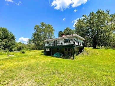 107 Maple Grove St, Barre, VT 05641 - photo 4