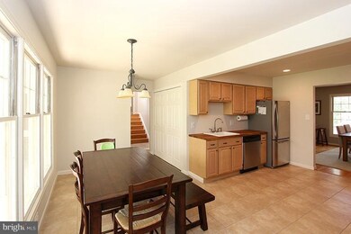 2352 Nashua Ct, Reston, VA 20191 - photo 7