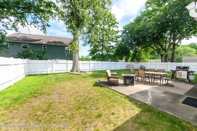 24 Angela Cir, Hazlet, NJ 07730 - photo 7