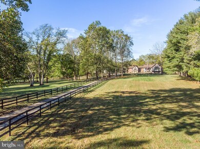 9722 Foxville Rd, Warrenton, VA 20186 - photo 4