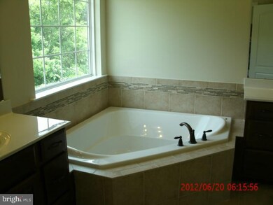 320 Windsor Rd, Mullica Hill, NJ 08062 - photo 5