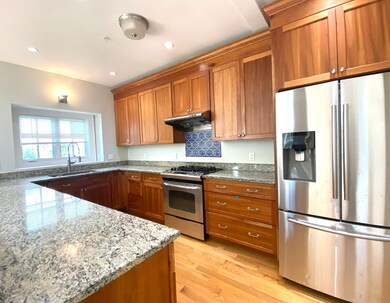 8 Courtyard Place unit 8, Lexington, MA 02420 - photo 7