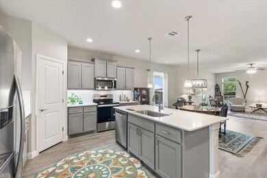 1520 Seabiscuit Dr, Granbury, TX 76049 - photo 7