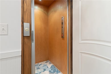 112 Florence St, Saint Simons Island, GA 31522 - photo 3