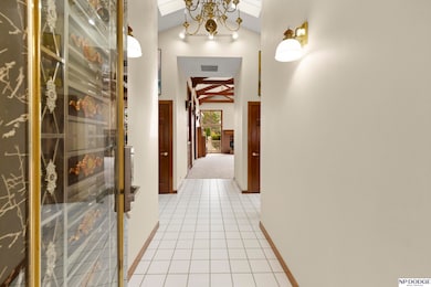 223 N 127th Plaza, Omaha, NE 68154 - photo 7