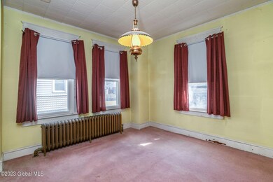 402 Mountain St, Albany, NY 12209 - photo 5