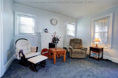 318 18th St, Dunbar, WV 25064 - photo 5