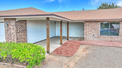 340 4th Ave NE, Rio Rancho, NM 87124 - photo 2