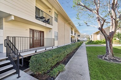3131 Cummins St unit 27, Houston, TX 77027 - photo 3