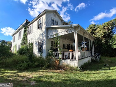 705 Gilmore St, Waycross, GA 31501 - photo 2