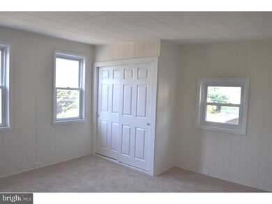 415 Ashland Ave, Folcroft, PA 19032 - photo 5