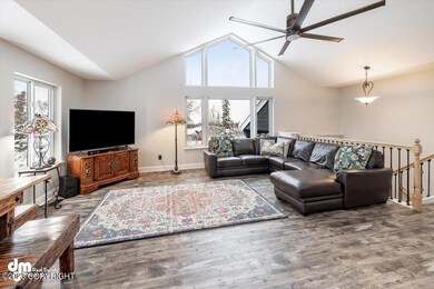 04-Living Room_DMD_2096-Edit
