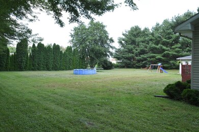 4303 W 150 N, La Porte, IN 46350 - photo 3