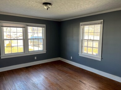 413 Riverview Dr, Shelbyville, TN 37160 - photo 4