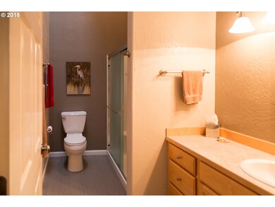 Bathroom, Attached