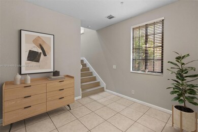 2649 Center Court Dr unit 27, Weston, FL 33332 - photo 4