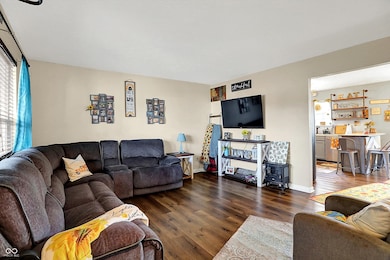 950 Weeping Way Ln, Avon, IN 46123 - photo 6